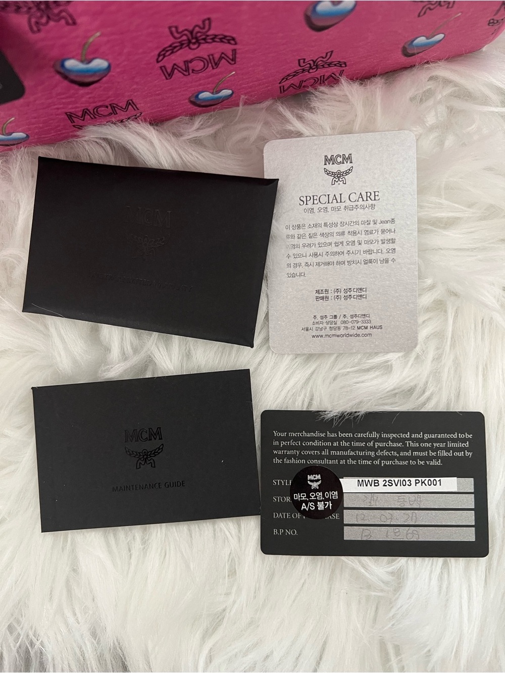 BRAND NEW WITH TAGS MCM Pink RARE Heart Logo Speedy Style w/ Matching Wallet - Picture 10 of 16